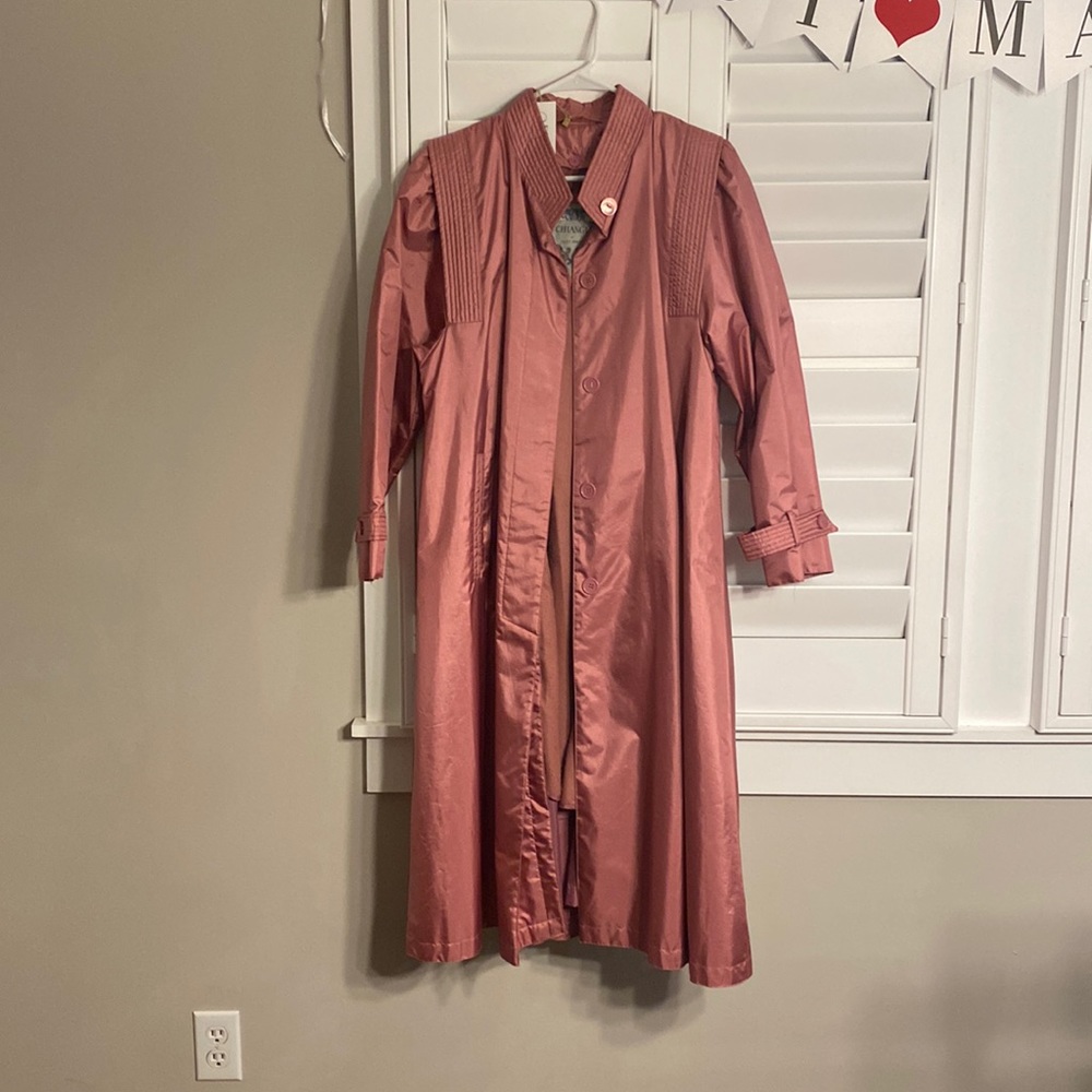 Vintage trench. M/L